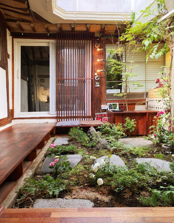Viva La Vida - Jongno Hanok Private House ソウル特別市 エクステリア 写真